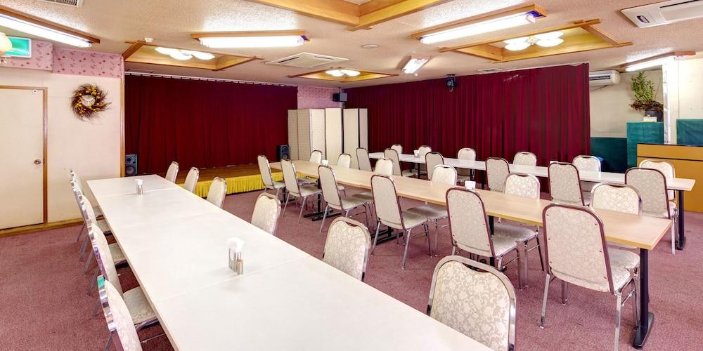 Okinawa Sun Plaza Hotel Naha Exterior foto